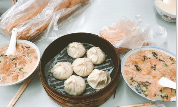 把豆?jié){油條做成夜宵，外賣(mài)月銷(xiāo)破百萬(wàn)，他已經(jīng)做了7年的網(wǎng)紅