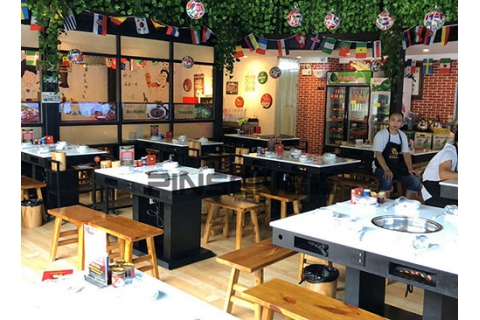 火鍋店是否增加沙發(fā)卡座？
